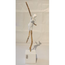 Sur une jambe - Pierrette Dijonneau : Platre modelé - Galerie Arnaud La Rochelle